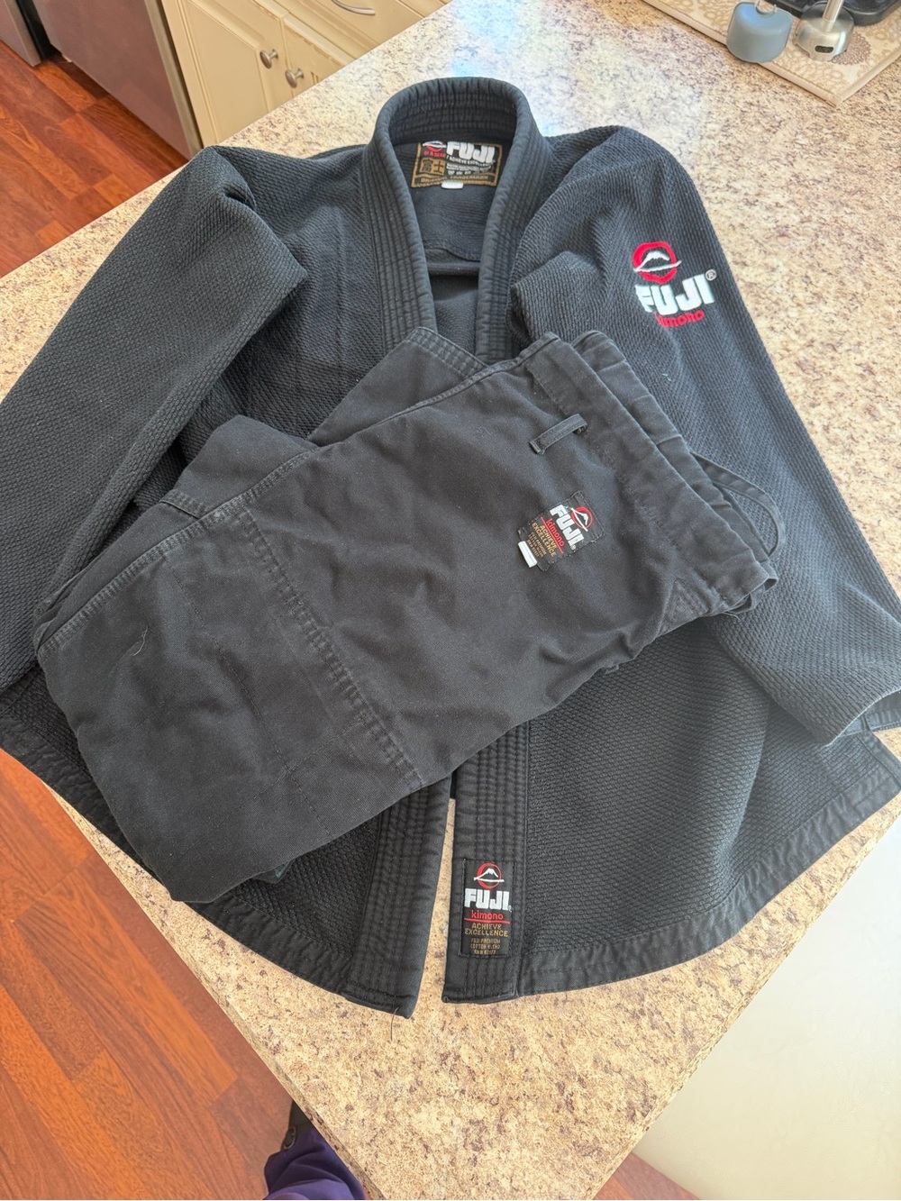 Fuji Black Brazilian Jiu-Jitsu Gi - Classic Black size A2